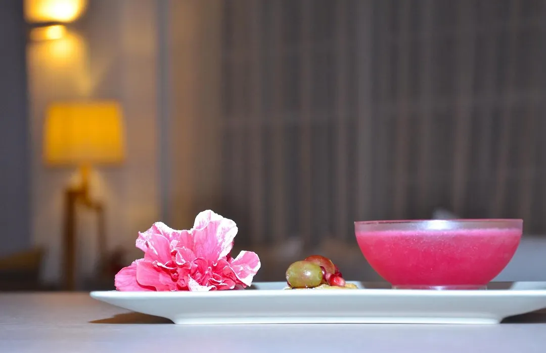 Ino Hotel & Suites-1